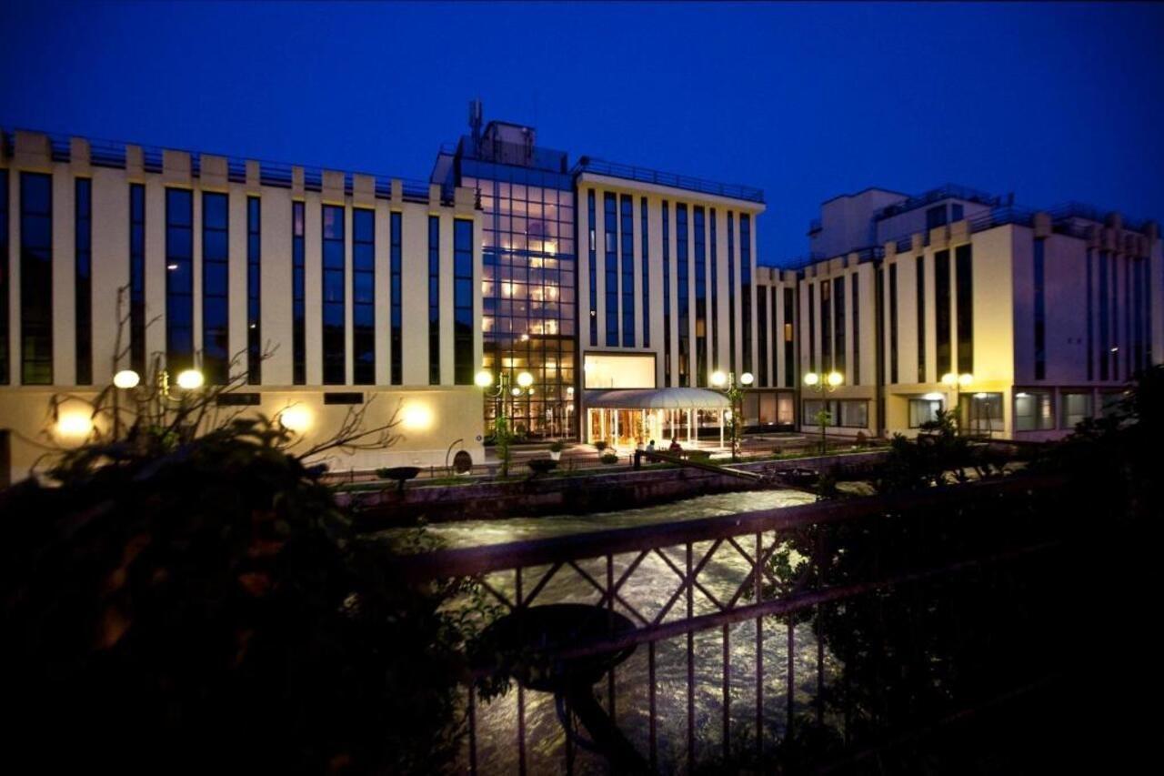 Hotel Leon D'Oro Verona Exterior photo